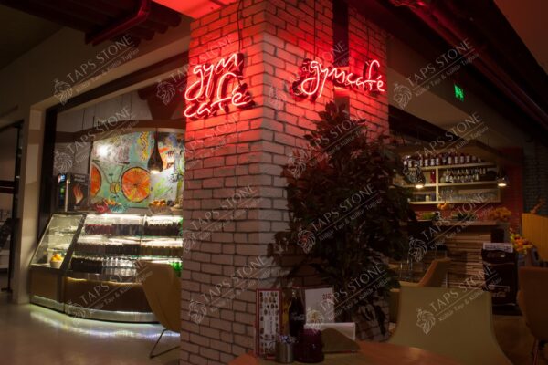 showroom dekoratif tas uygulamasi